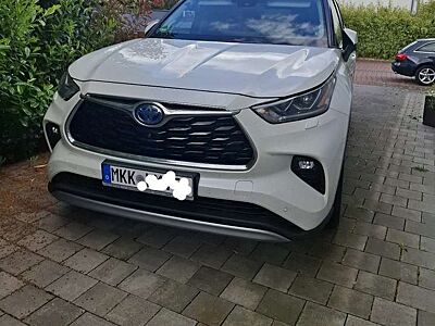 Toyota Highlander 2.5 Hybrid Luxury