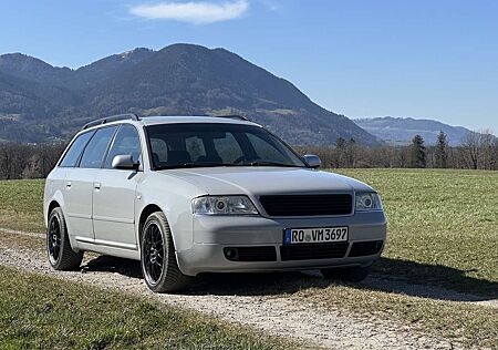 Audi A6 Avant 2.4
