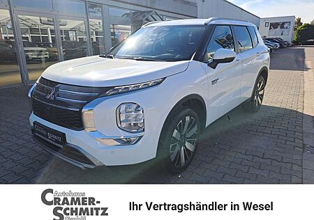 Mitsubishi Outlander Plug-In Hybrid 2.4 4WD Intro Edition