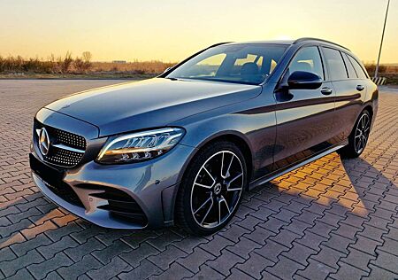 Mercedes-Benz C 220 d 4Matic T 9G-TRONIC AMG Line