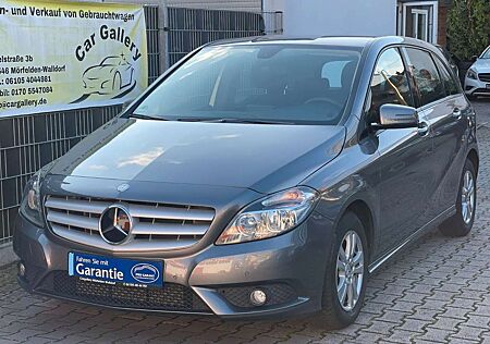 Mercedes-Benz B 180 B -Klasse 180/2.Hd/SHZ/Garantie/HU/AU/Neu