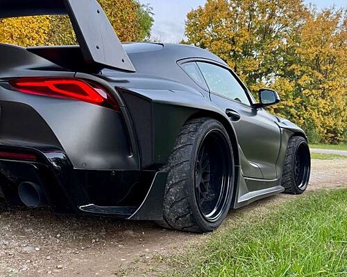 Toyota Supra 3.0 Turbo LIBERTY WALK UMBAU