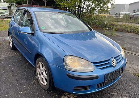 VW Golf Volkswagen 1.6 Trendline
