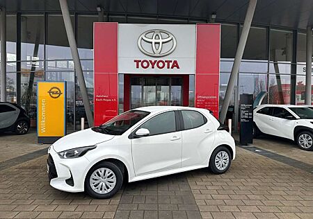 Toyota Yaris 1.5 Hybrid Business Edition, APPLE, KAMERA