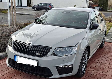 Skoda Octavia 2.0 TDI DSG RS