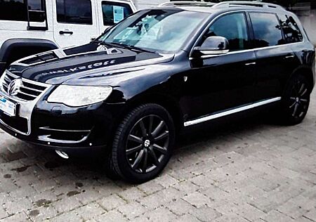VW Touareg Volkswagen 4.2 V8 Automatik Individual