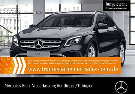 Mercedes-Benz GLA 220 4M Urban LED Kamera Navi Laderaump PTS