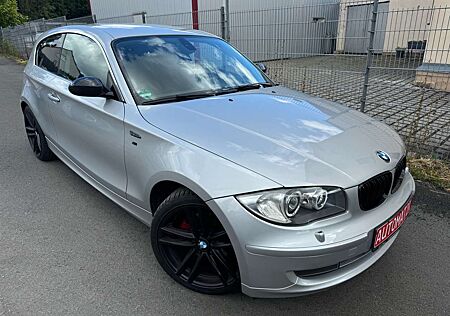 BMW 120i 120 /Scheckheft/Xenon/Navi/Klima/Alu/TÜV Neu