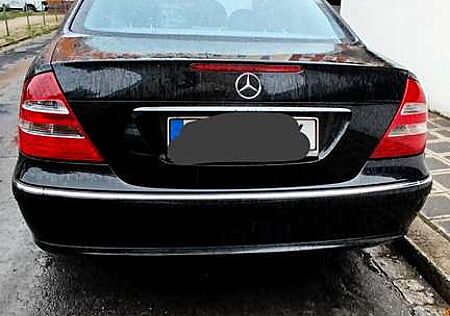 Mercedes-Benz E 220 CDİ Mercedes Avantgarde
