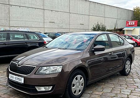 Skoda Octavia 1.6 TDI Ambition *HU neu+1.Hand+PDC+AC*