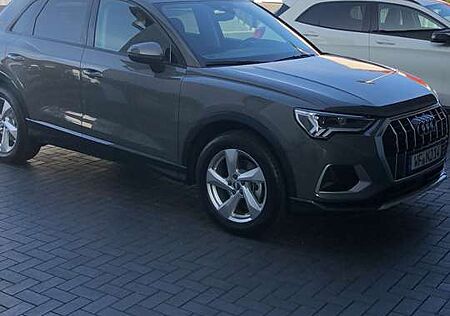 Audi Q3 Advanced 35TFSI S-tronic