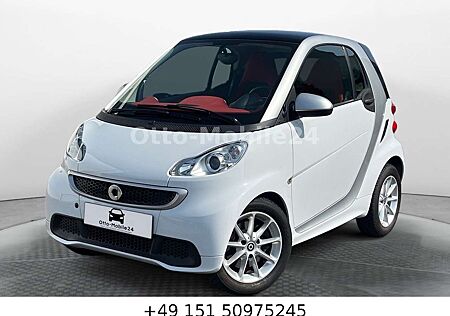 Smart ForTwo coupe AUTOMATIK*KLIMAAUT*PANO*NAVI*SZHG