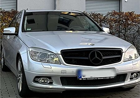 Mercedes-Benz C 350 CDI V6 / TÜV NEU