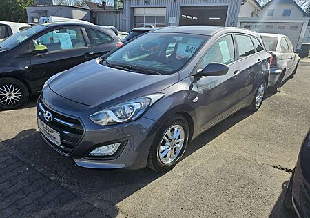 Hyundai i30 Kombi 1.6 GDi DCT Style