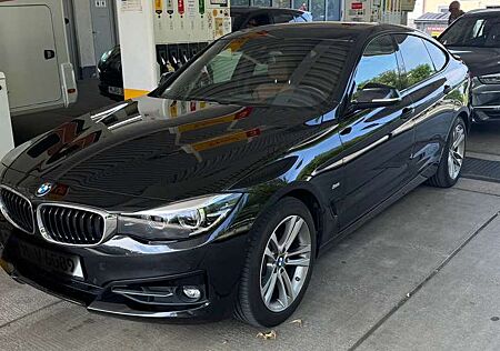 BMW 330 i xDrive Sport Line