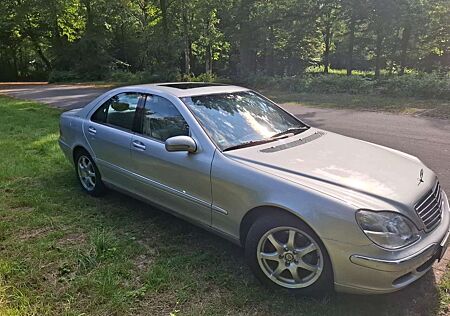 Mercedes-Benz S 320