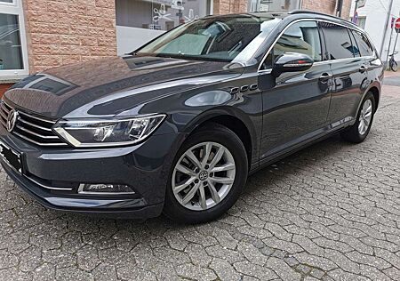 VW Passat Variant Volkswagen 2.0 TDI SCR DSG Comfortline