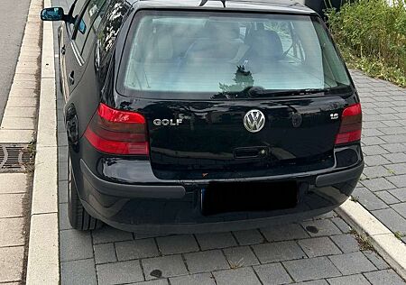 VW Golf Volkswagen 1.6 Special