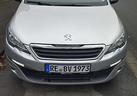 Peugeot 308 SW BlueHDi 120 Stop & Start Style