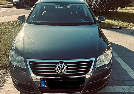 VW Passat Variant Volkswagen 2.0 TDI DPF DSG Comfortline