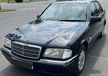 Mercedes-Benz C 180 Elegance