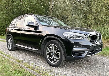 BMW X3 xDrive 30e Luxury Line Tüv=Neu! Pano Voll! VB