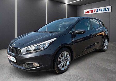 Kia Cee'd Ceed / Ceed 1.4 16V CVVT Klimaanlage Einparkhilfe