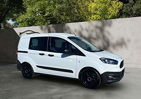 Ford Transit Courier /5 Sitzer/2x Schiebetür