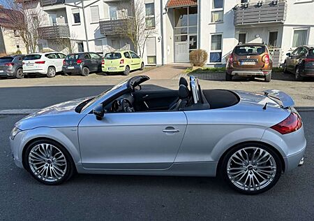 Audi TT Coupe/Roadster 2.0*3 X S- Line*200 Ps*BOSE