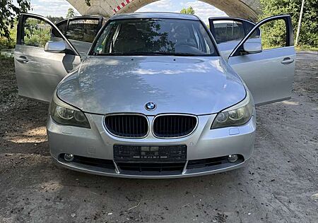 BMW 530i 530 mit Sportauspuff