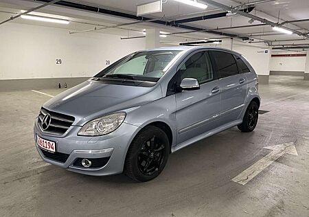 Mercedes-Benz B 200 B -Klasse