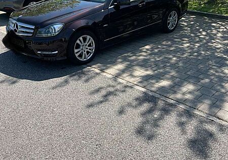 Mercedes-Benz C 180 T (BlueEFFICIENCY) 7G-TRONIC Avantgarde