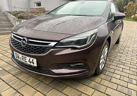 Opel Astra gebraucht kaufen Opel Astra 1.4 Turbo *TÜV NEU!*BENZIN*AUTOMATIK