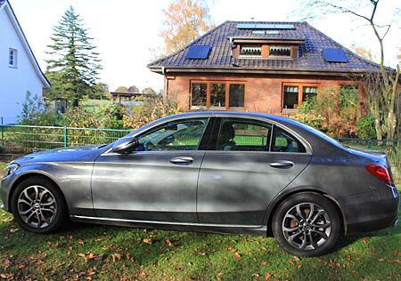 Mercedes-Benz C 180 CGI Avantgarde