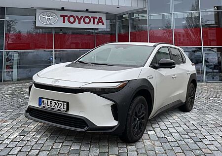 Toyota bZ4X FWD ACC 360 SpurH SpurW el.Heck KAM LED