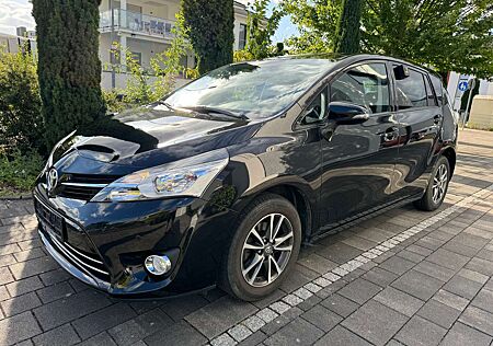 Toyota Verso 1.6 D-4D 5-Sitzer Start/Stop Panorama Edition