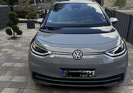 VW ID.3 Volkswagen Performance Upgrade Pro 1st Wie Neu!!!!!!