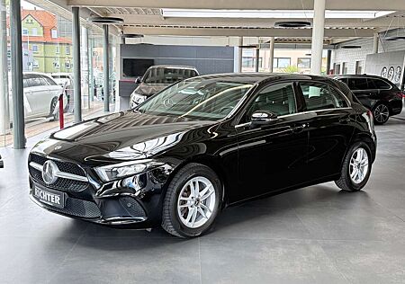 Mercedes-Benz A 180 Automatik LED/SHZ/Kamera/Tempomat/2.Hand