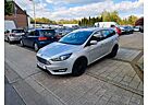 Ford Focus Turnier Titanium Automatik*NAVI*SYNC*AHK*