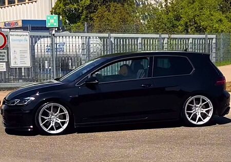 VW Golf R Volkswagen R BMT/Start-Stopp 4Motion