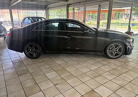 Mercedes-Benz CLS 350 AMG-LINE Park-Paket mit 360° Kamera Schiebedach