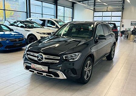 Mercedes-Benz GLC 300 d 4Matic*1 Hand*Tüv Neu*Standheizung*AHK*