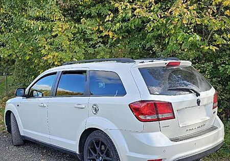 Fiat Freemont 2.0 Multijet 16V DPF Automatik Allrad Cross