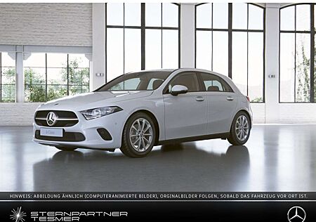 Mercedes-Benz A 200 +MBUX+SHZ+AUT+PDC+CarPlay+Klimaaut.