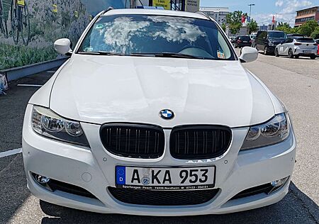 BMW 318i 318 Touring US 31