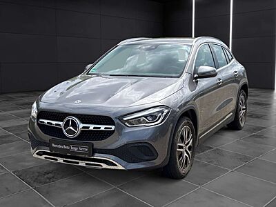 Mercedes-Benz GLA 200 d Progressive*AHV*Keyless Go