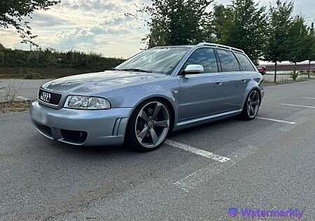 Audi RS4 A4