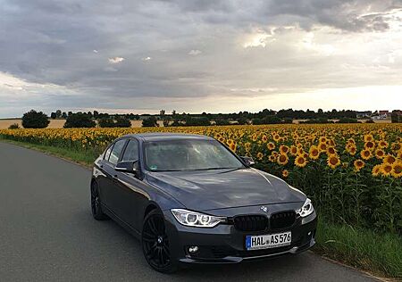 BMW 320i 320 Sport Line