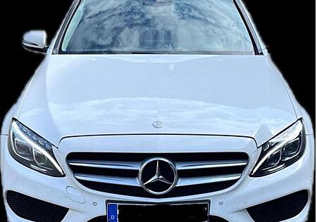 Mercedes-Benz C 220 d T AMG Line 4Matic
