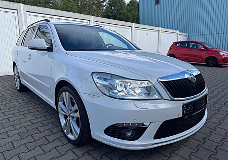 Skoda Octavia Combi RS *Xenon*PDC*SHZ*